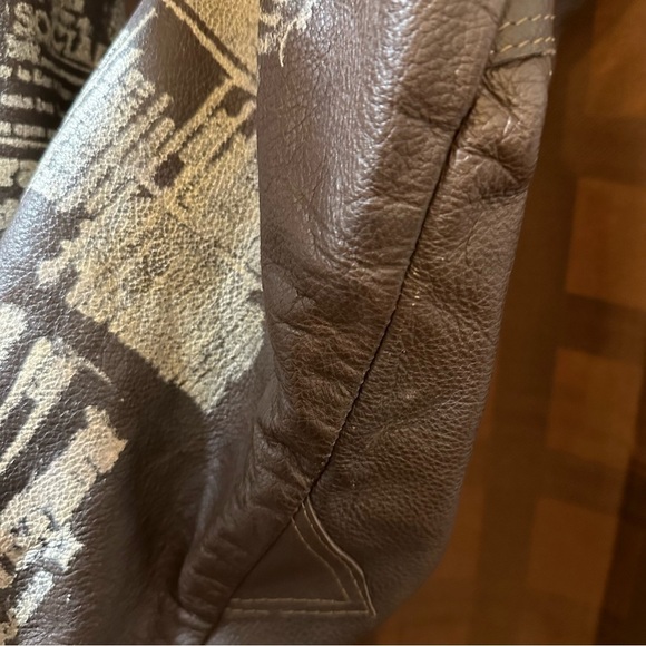 Gorgeous Lavazzon Limited Edition Leather Satchel made in New York City - Picture 6 of 11